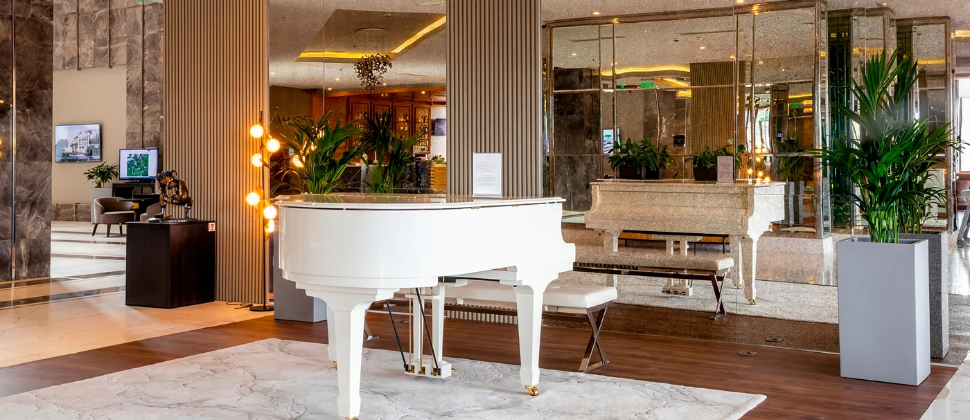 Рояль в Rixos Lounge