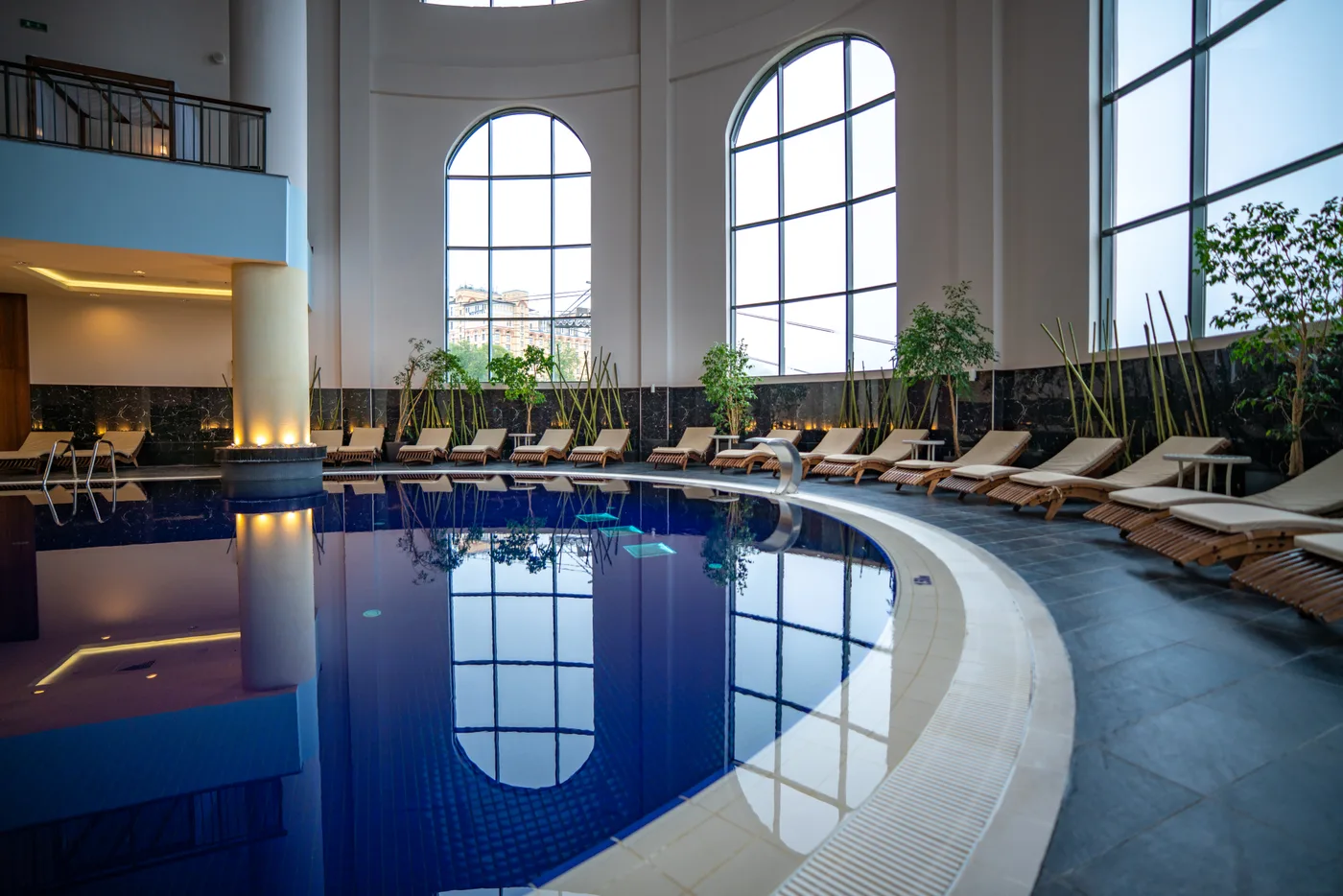 Бассейн Rixos Royal SPA